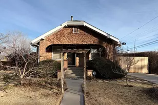 711 Minnequa Ave, Pueblo, CO 81004 - Photo 1