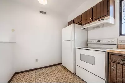 1901 Mohawk Rd, Pueblo, CO 81001 - Photo 10