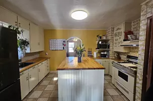 1222 E 3rd St, Pueblo, CO 81001 - Photo 8