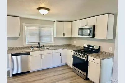 2724 E Routt Ave, Pueblo, CO 81004 - Photo 10