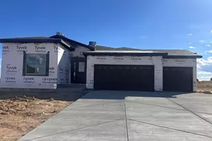 1170 E Kirkwood Dr, Pueblo West, CO 81007 - Photo 1