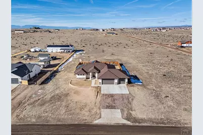 1025 N Dalton Brothers Dr, Pueblo West, CO 81007 - Photo 36