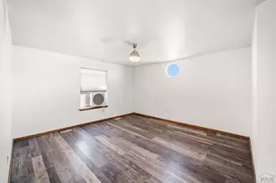 441 S Oak Creek Dr, Pueblo, CO 81007 - Photo 10