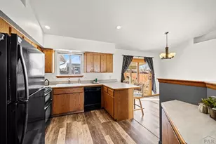 441 S Oak Creek Dr, Pueblo, CO 81007 - Photo 6