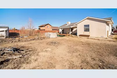 441 S Oak Creek Dr, Pueblo, CO 81007 - Photo 20