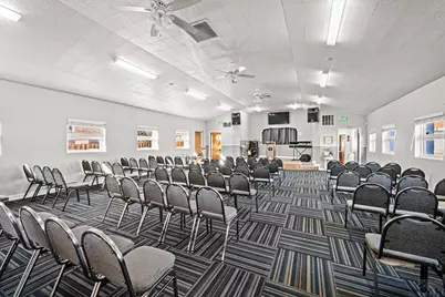 1021 W 11th St, Pueblo, CO 81003 - Photo 2