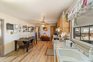 1614 Horseshoe Dr, Pueblo, CO 81001 - Photo 8