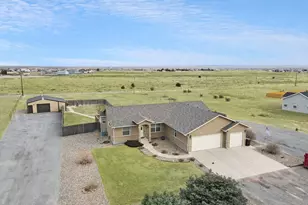 419 E Chadwick Dr, Pueblo West, CO 81007 - Photo 48