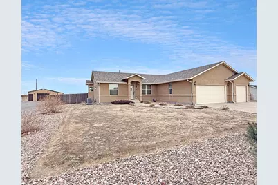 419 E Chadwick Dr, Pueblo West, CO 81007 - Photo 2