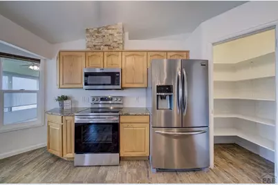 683 E Paradise Dr, Pueblo West, CO 81007 - Photo 10