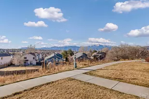 4126 Parkwood Trail, Colorado Springs, CO 80918 - Photo 28