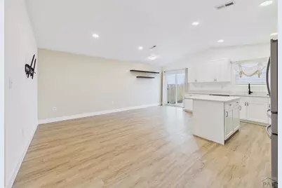 1424 Rivers Run Ave, Pueblo, CO 81001 - Photo 6