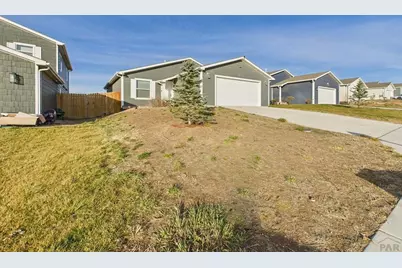 1424 Rivers Run Ave, Pueblo, CO 81001 - Photo 2