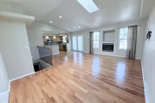 190 S Circle Dr, Pueblo West, CO 81007 - Photo 2