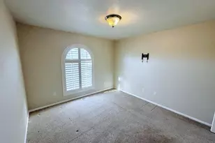 190 S Circle Dr, Pueblo West, CO 81007 - Photo 12