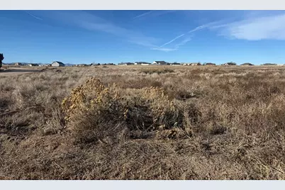 1009 S Glenbrook Dr, Pueblo West, CO 81007 - Photo 2