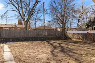 1200 Alexander Cir, Pueblo, CO 81001 - Photo 14