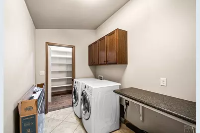 5707 Mark Twain Ln, Pueblo, CO 81008 - Photo 12