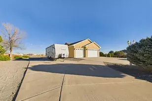 36 S Rolling Prairie Dr, Pueblo West, CO 81007 - Photo 4