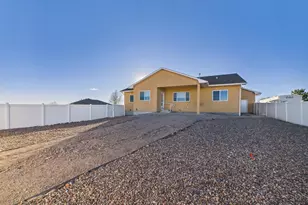 36 S Rolling Prairie Dr, Pueblo West, CO 81007 - Photo 44