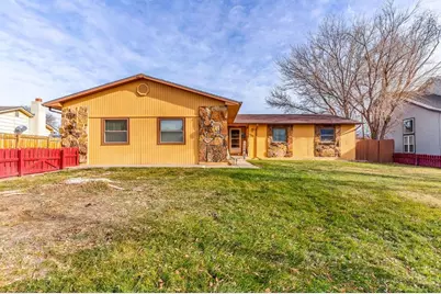 1115 Barr Ave, Canon City, CO 81212 - Photo 2