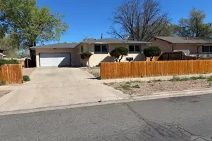 1109 W Mesa Ave, Pueblo, CO 81004 - Photo 2