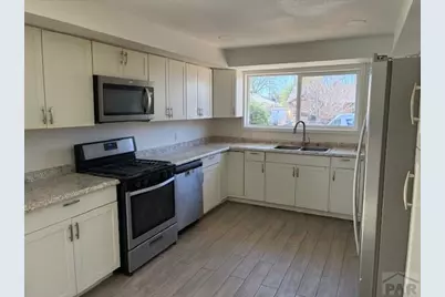 1109 W Mesa Ave, Pueblo, CO 81004 - Photo 6