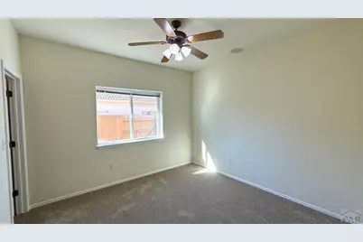 956 Peachcrest Dr, Pueblo, CO 81005 - Photo 12