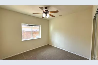 956 Peachcrest Dr, Pueblo, CO 81005 - Photo 10