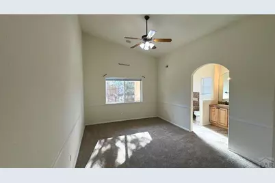 956 Peachcrest Dr, Pueblo, CO 81005 - Photo 6