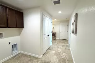 806 Thorncrest Dr, Pueblo, CO 81005 - Photo 10