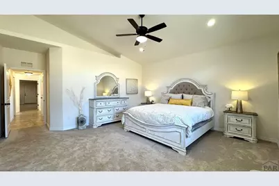 806 Thorncrest Dr, Pueblo, CO 81005 - Photo 16