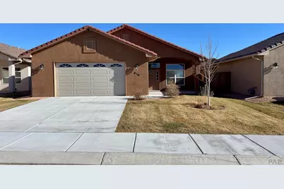810 Thorncrest Dr, Pueblo, CO 81005 - Photo 1
