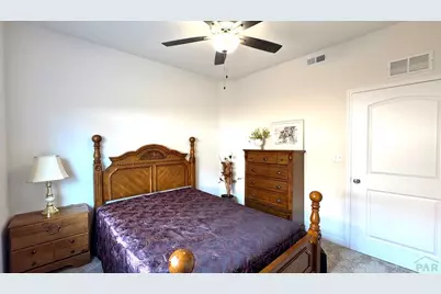 812 Thorncrest Dr, Pueblo, CO 81005 - Photo 10