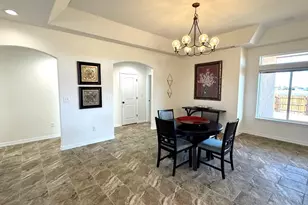 815 Thorncrest Dr, Pueblo, CO 81005 - Photo 8