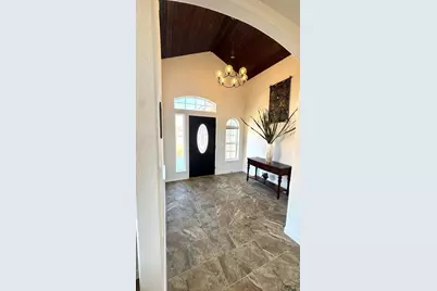 815 Thorncrest Dr, Pueblo, CO 81005 - Photo 2