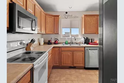 1479 N Moonbeam Dr, Pueblo, CO 81007 - Photo 10