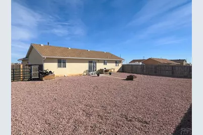 1479 N Moonbeam Dr, Pueblo, CO 81007 - Photo 26