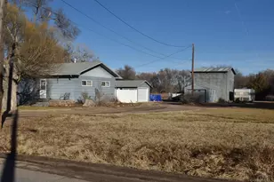 820 19th St, Rocky Ford, CO 81067 - Photo 42