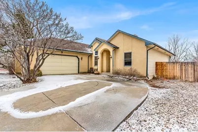 562 S Hook Dr, Pueblo West, CO 81007 - Photo 32