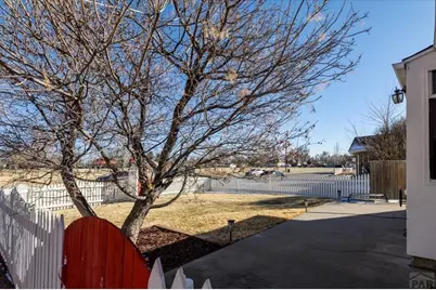 2927 Franklin Ave, Pueblo, CO 81008 - Photo 6