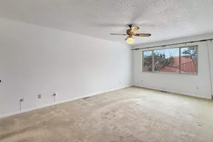 52 Villa Dr, Pueblo, CO 81001 - Photo 12