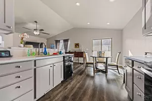 2210 Antelope Way, Pueblo, CO 81005 - Photo 10