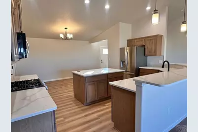 1673 E Silverwood Dr, Pueblo West, CO 81007 - Photo 2