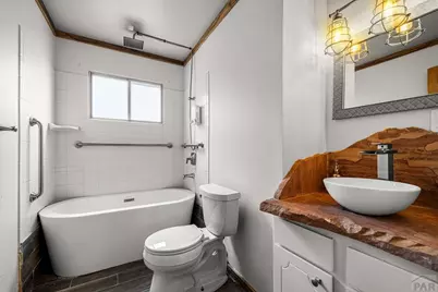 11 Macnaughton Rd, Pueblo, CO 81001 - Photo 14