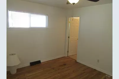 11 Drake St, Pueblo, CO 81005 - Photo 8
