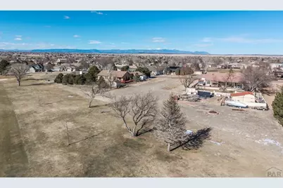 450 W Pin High Dr, Pueblo West, CO 81007 - Photo 14