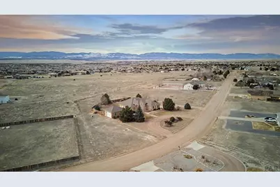 1170 W Loasa Dr, Pueblo, CO 81007 - Photo 6