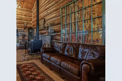 484 Gordon Dr, Walsenburg, CO 81089 - Photo 10