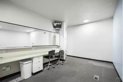 416 Colorado Ave, Pueblo, CO 81004 - Photo 8